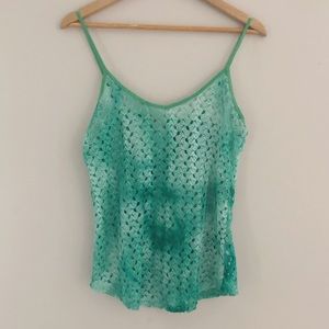 BKE The Buckle | Open Weave Crochet Tank